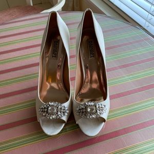 Badgley Mischka Champagne Satin Heels w/ Crystals